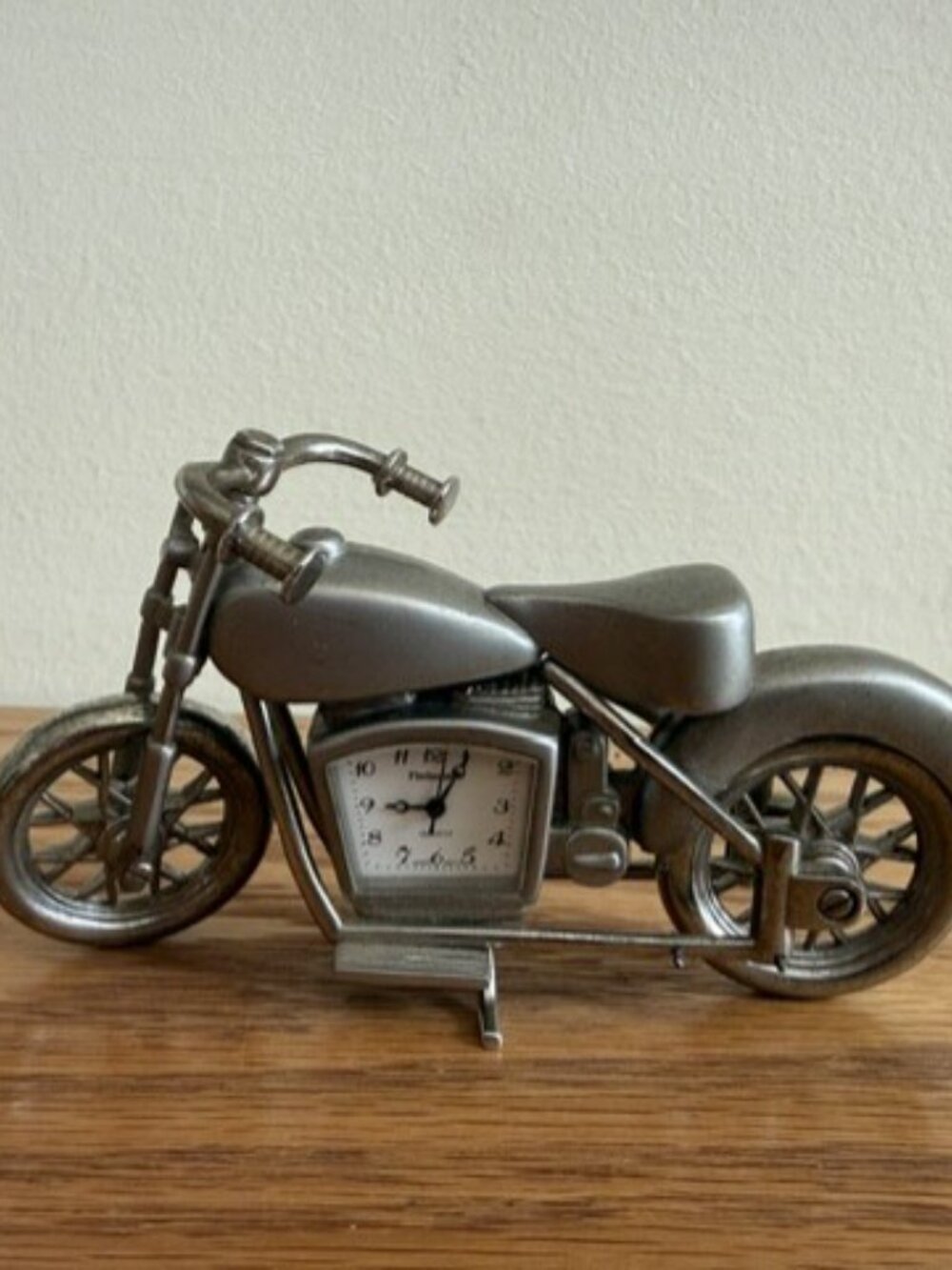 Platinum Quartz Motorcycle Mini Clock